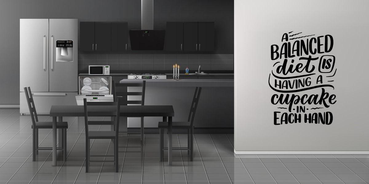 Frase Deco A Balanced Diet Is Having A Cupcake FR‑11020-2