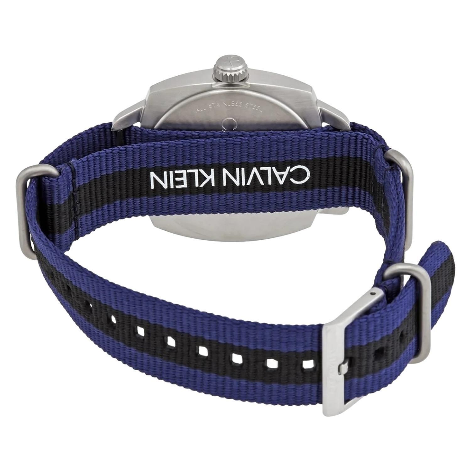 Reloj Calvin Klein Cuarzo Azul K9n111un-2