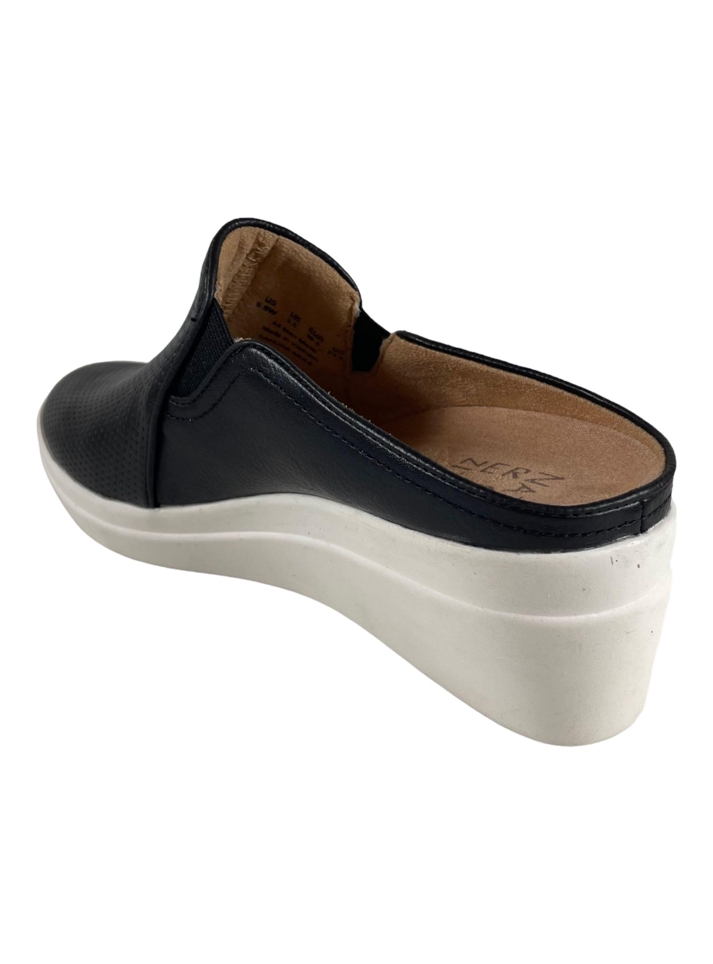 Mocasin Mujer Naturalizer Modelo Sandra Negro-4