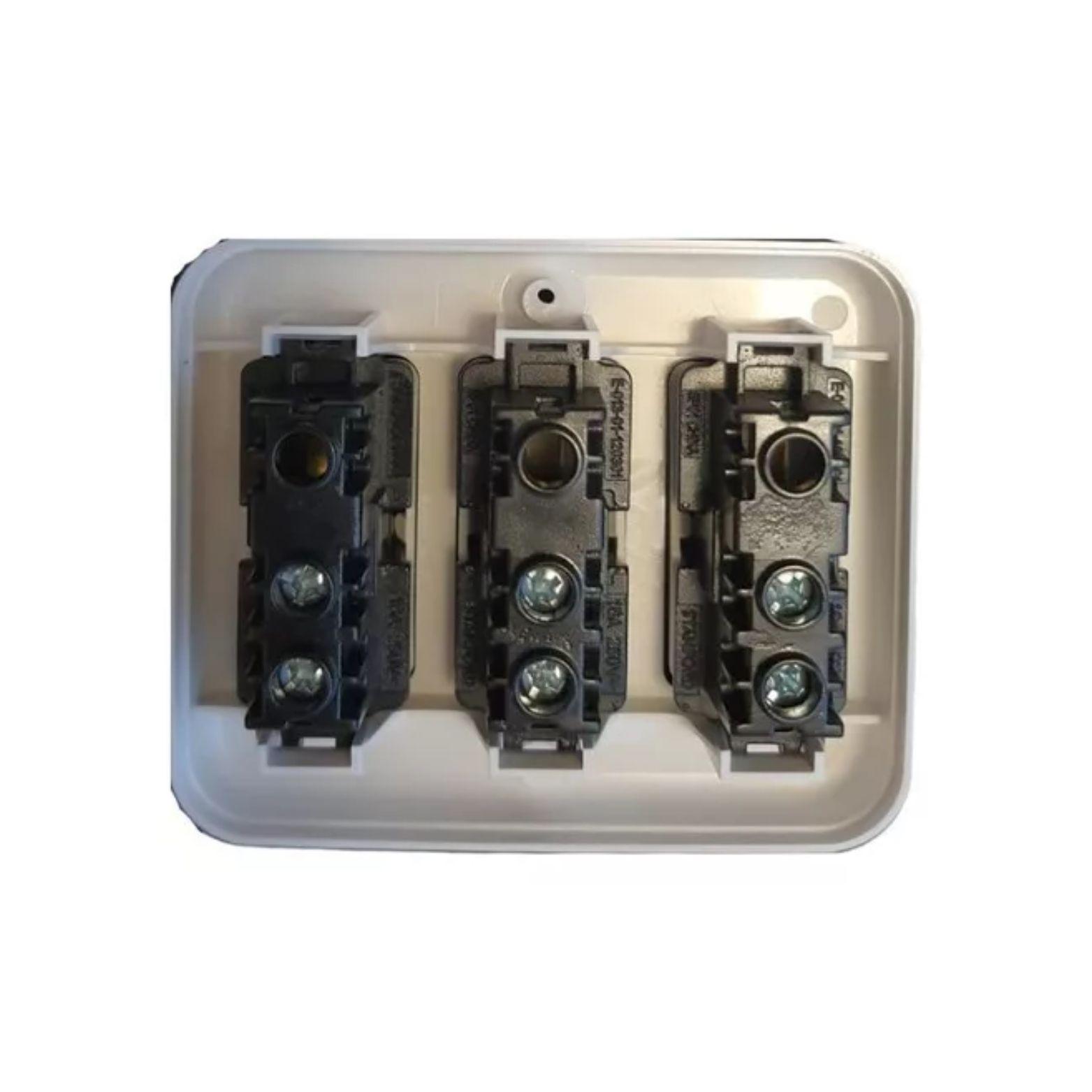 Casquete Sobrepuesto Interruptor Triple 9/15 16a 250v-3
