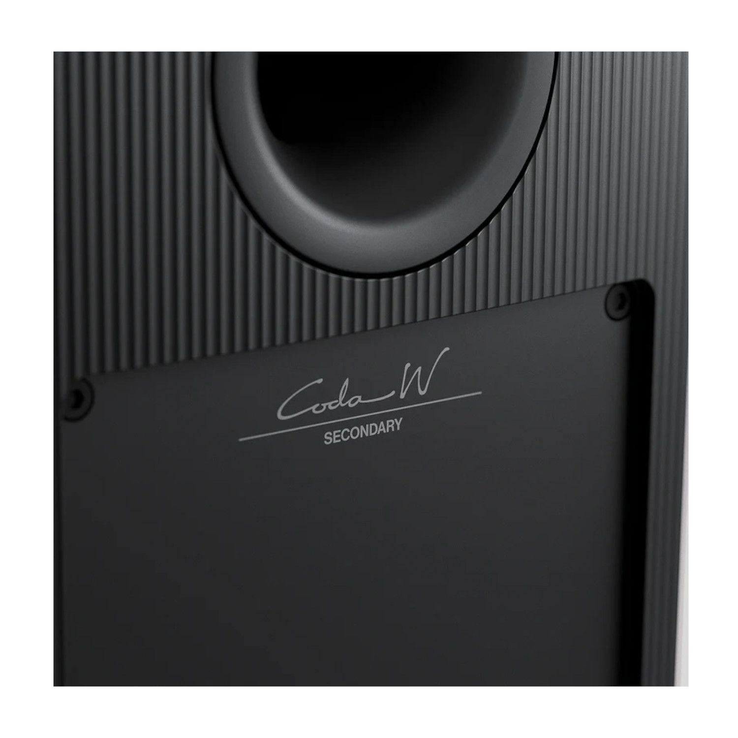 Par de Parlantes Bookshelf Activos KEF CODA W-3