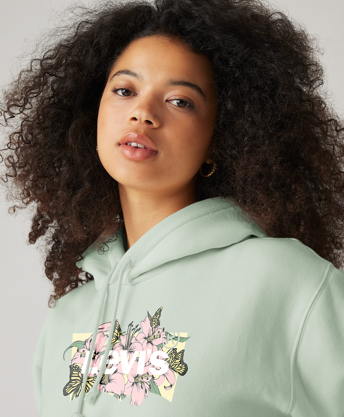 Polerón Mujer Graphic Everyday Verde Levis A8801-0035-3