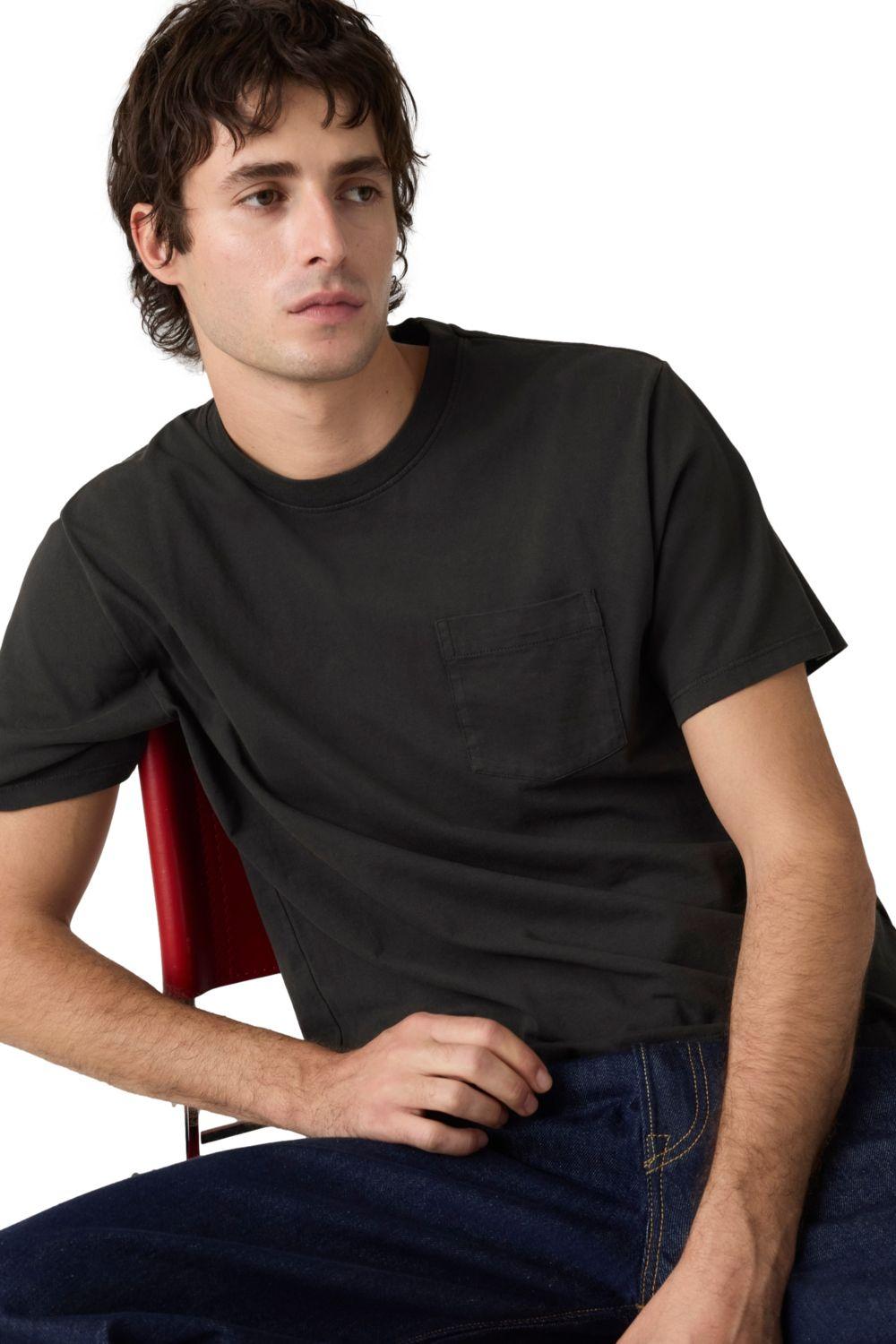 Polera Hombre Relaxed Pocket Tee Negro Levis 005H0-0039-3