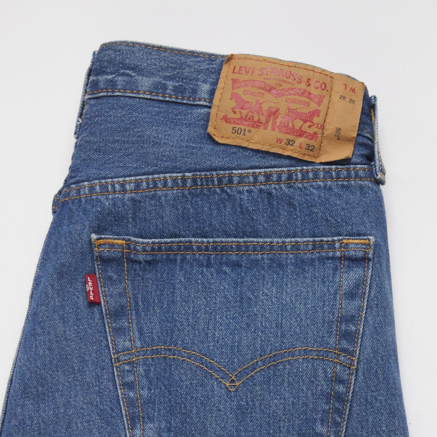 Jeans Hombre 501 Original Fit Azul Medio Levis 00501-0193-4