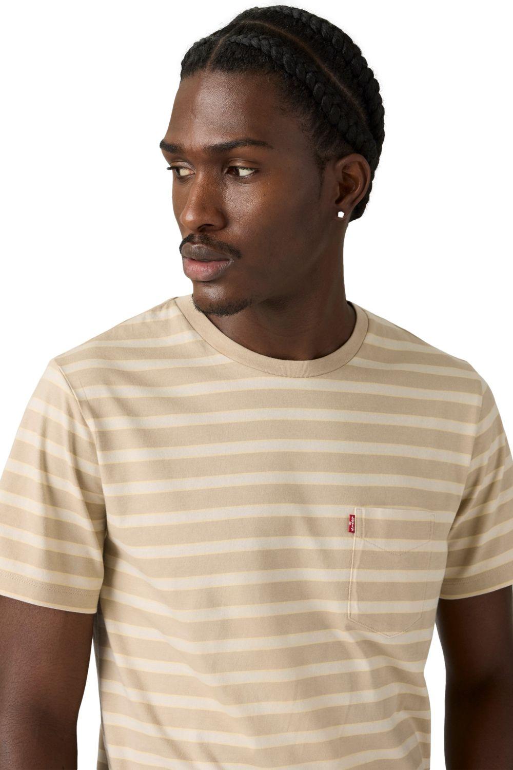 Polera Hombre Classic Pocket Tee Café Levis 19342-0439-3