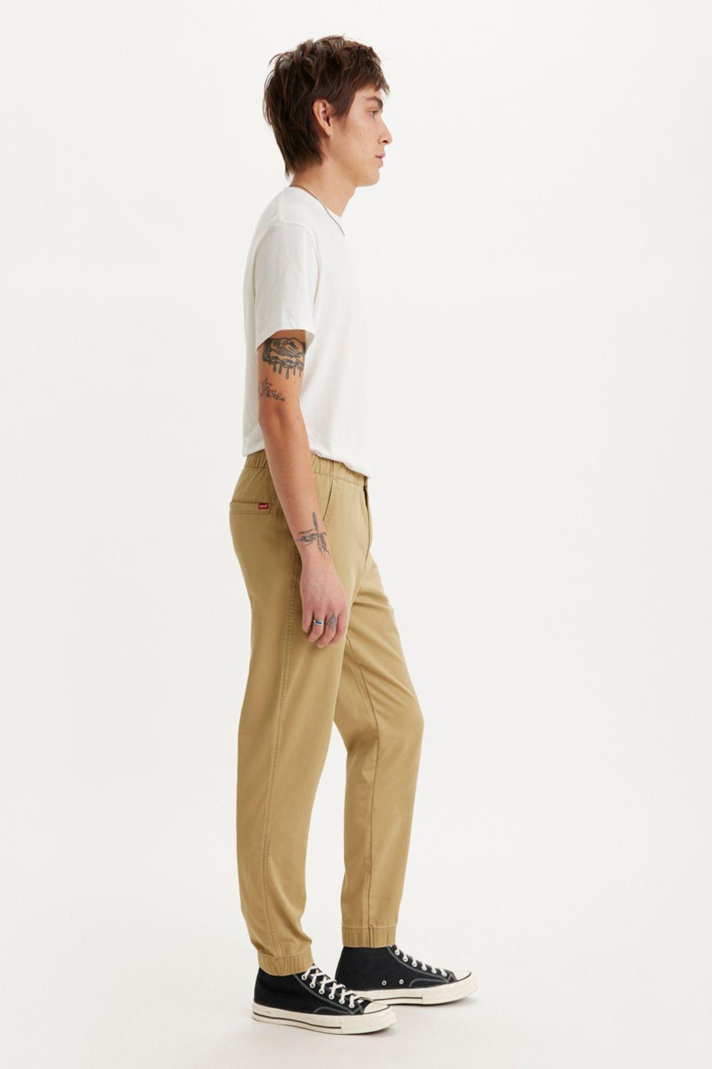 Pantalón Hombre XX Chino Jogger III Oliva Levis A4761-0004-1