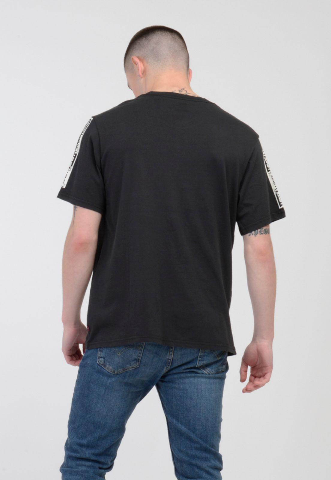 Polera Hombre Cuello Redondo Gráfica Negro Logos Levis 16143-0653-1