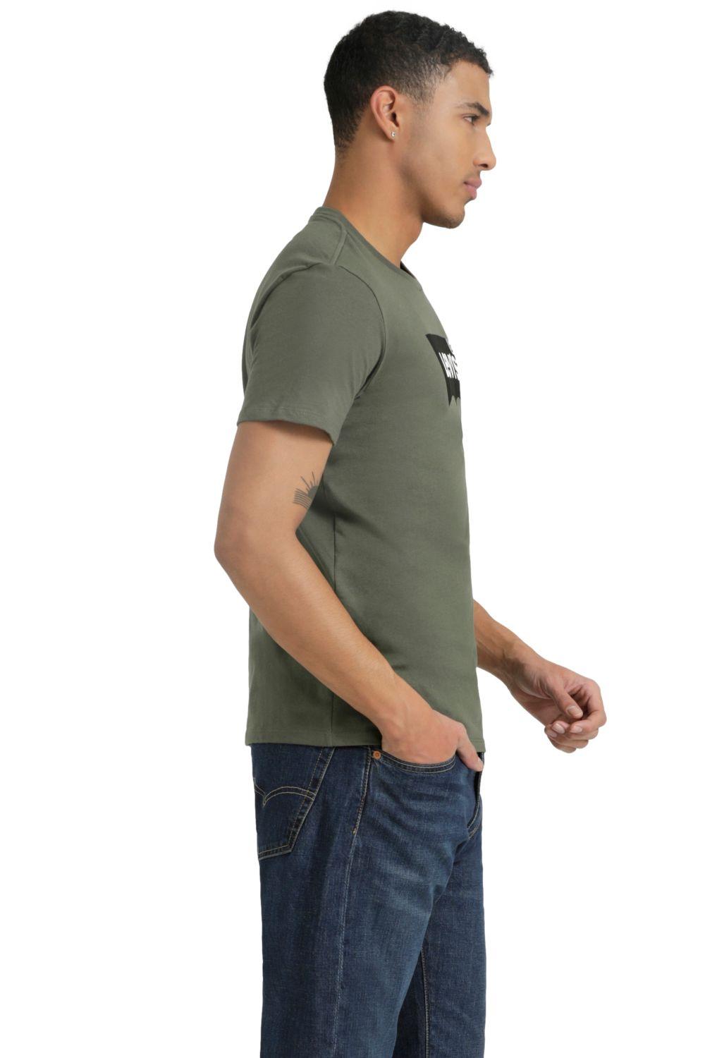 Polera Hombre Graphic Set-In Necke Logo Batwing Verde Levis 17783-0351-1