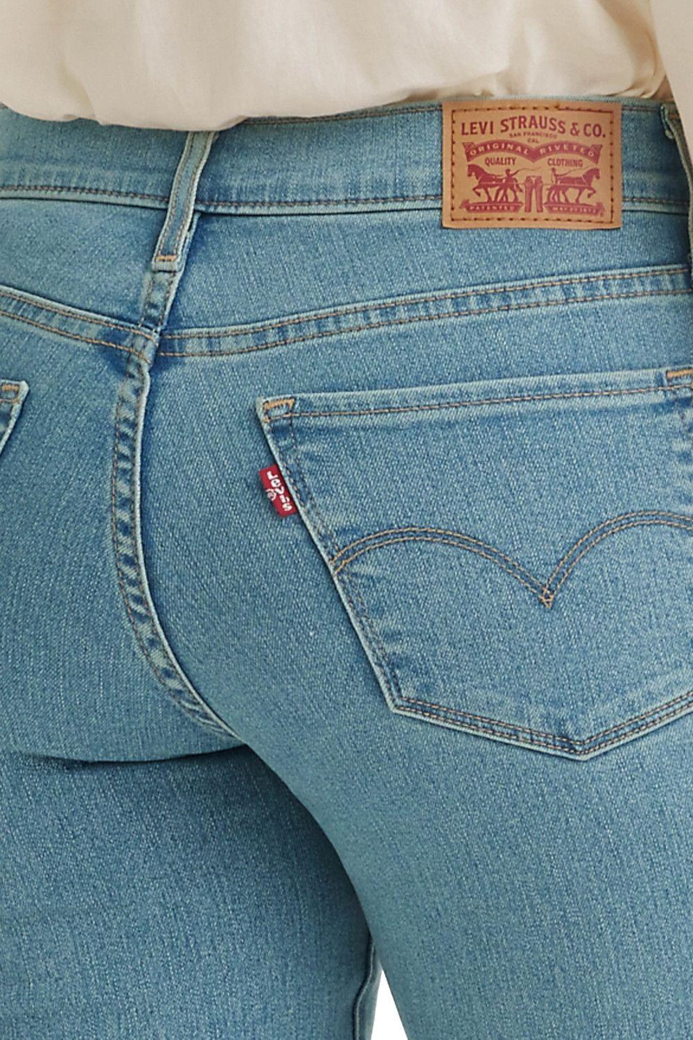 Jeans Mujer 314 Shaping Straight Azul Levis 19631-0211-3