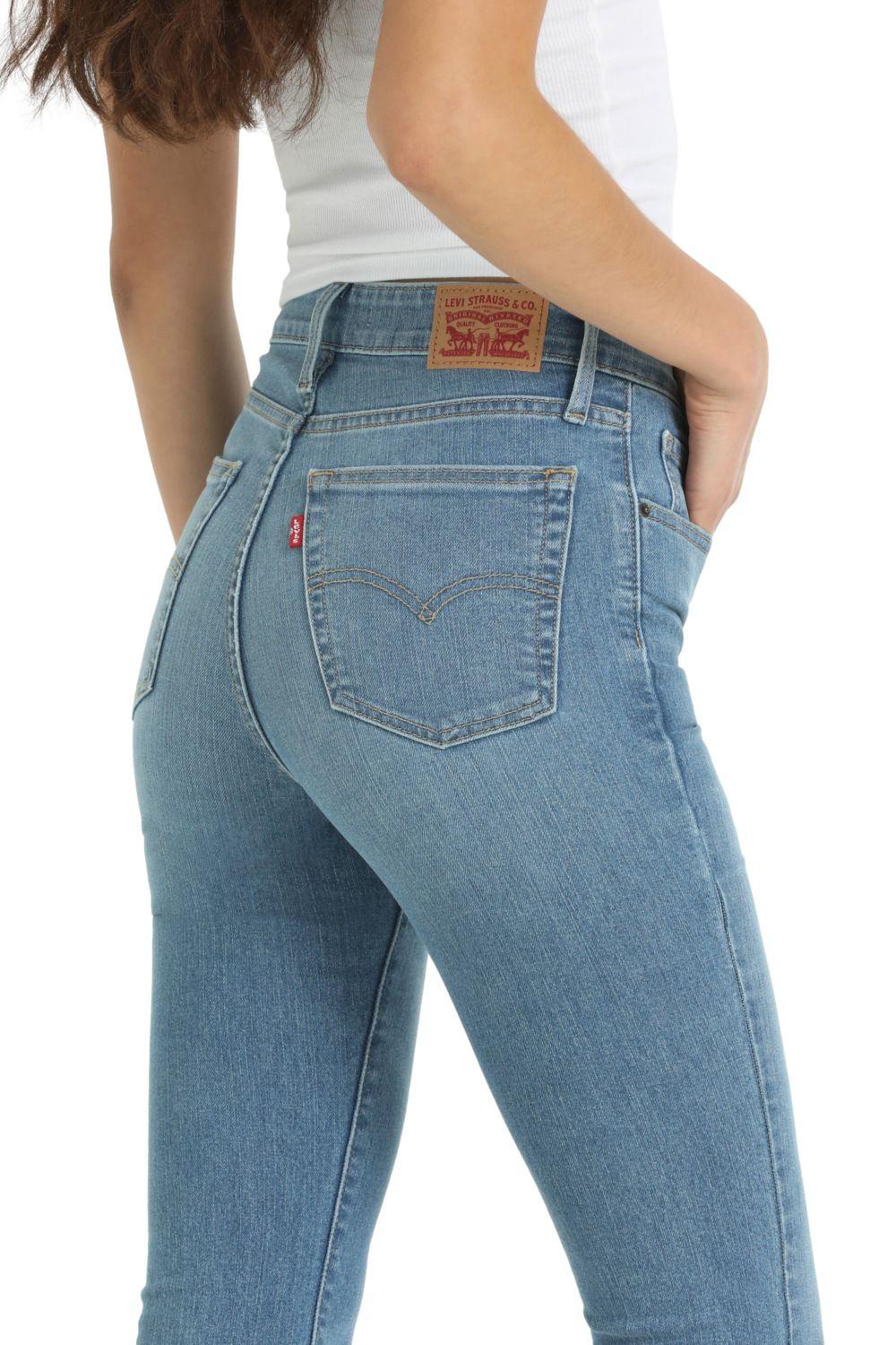 Jeans Mujer 725 High Rise Bootcut Celeste Levis 18759-0177 Levi's
