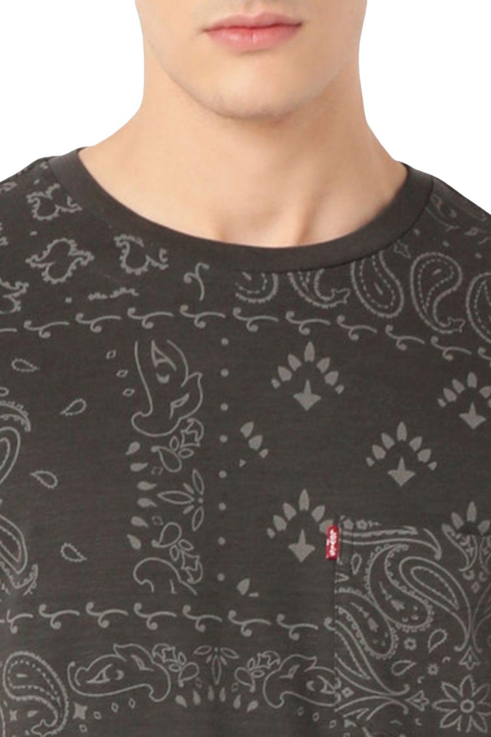 Polera Hombre Pocket Tee Estampado Negro Levis 19342-0384-1
