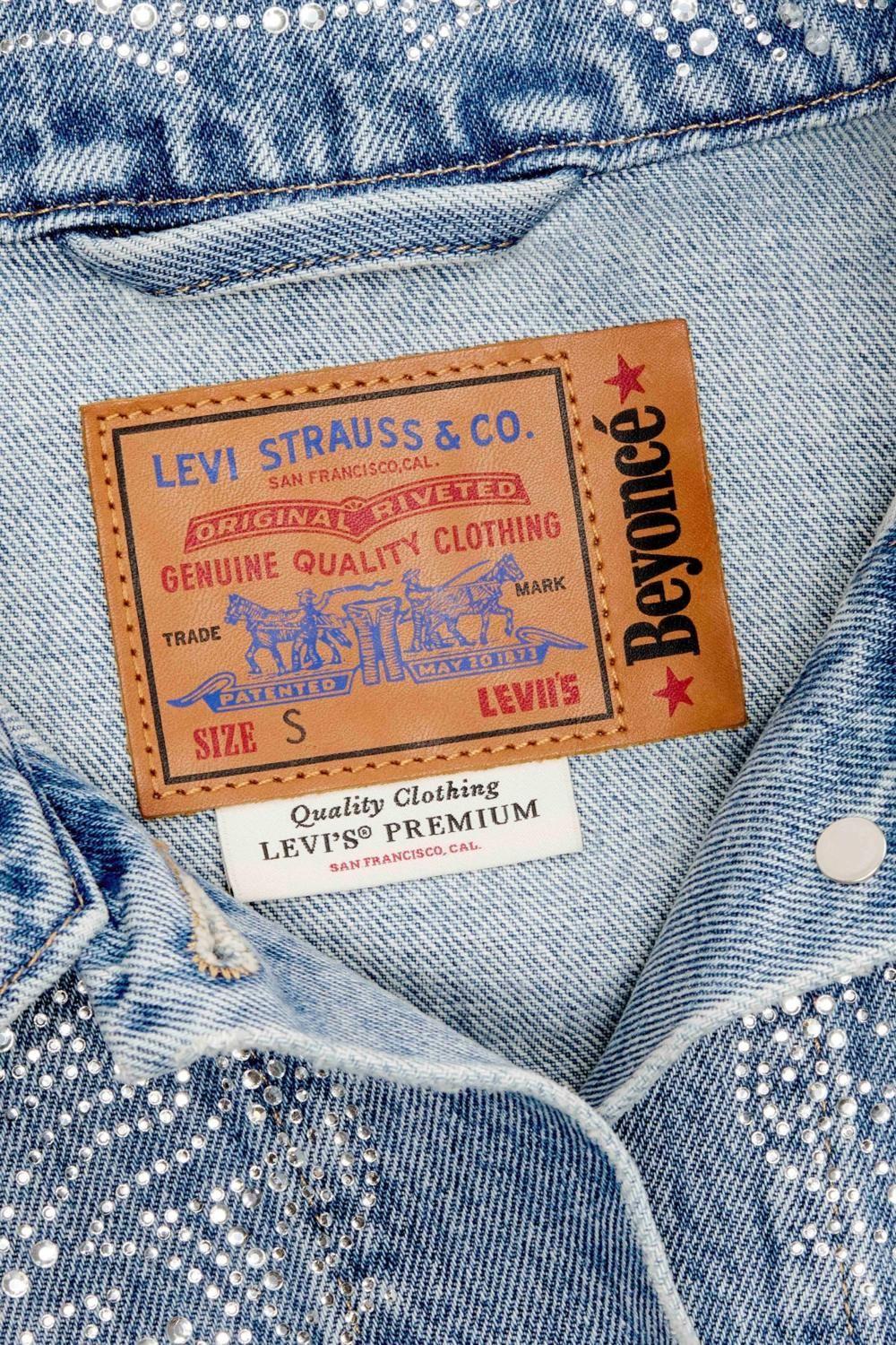 Chaqueta Mujer Shrunken 90s Celeste Levis A9456-0005-5