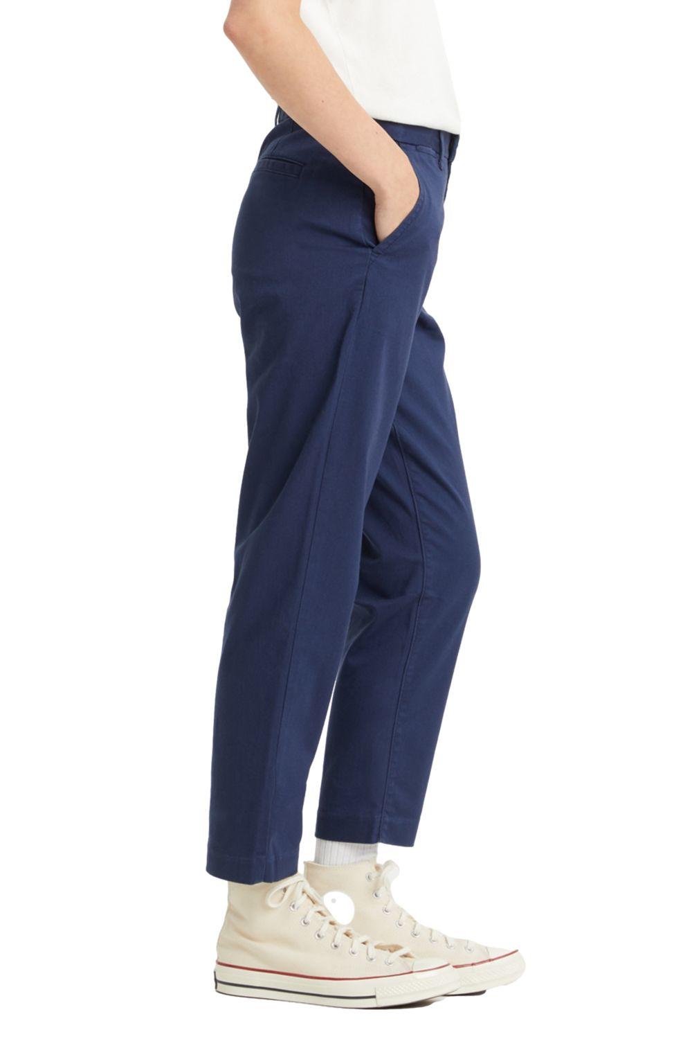 Pantalón Mujer Essential Chino Azul Levis A4673-0002-1