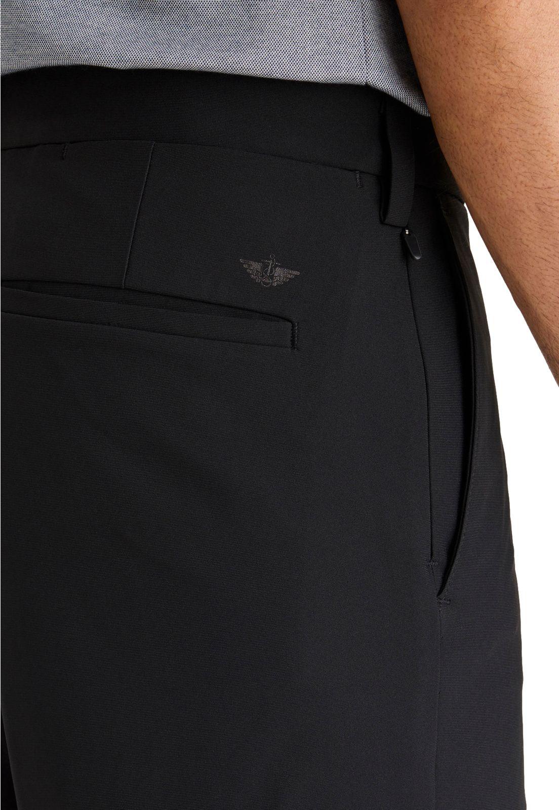 Short Hombre Chino Go Airweave Straight Fit Negro 002XP-0001-3