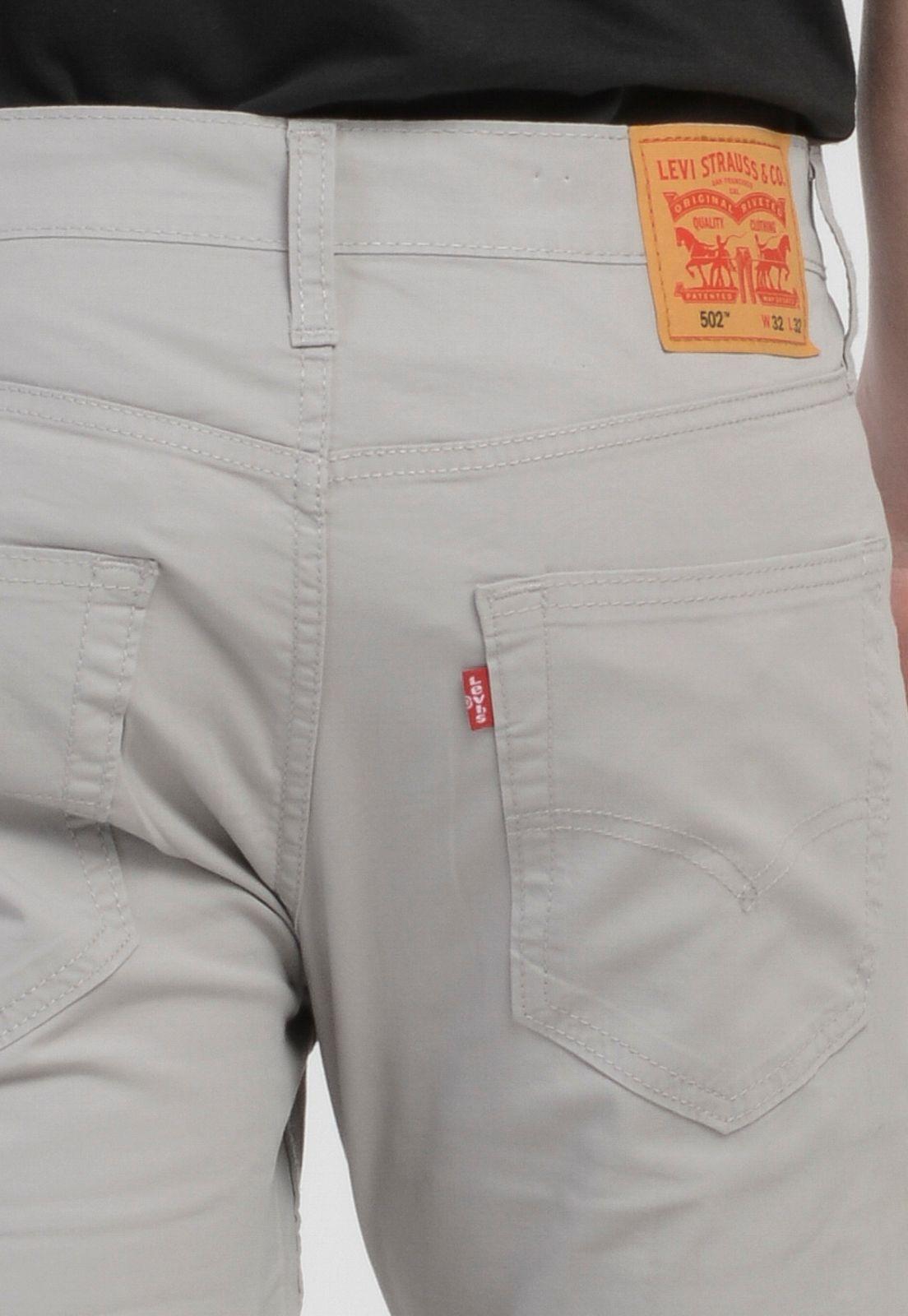 Jeans Hombre 502 Taper Gris Levis 29507-0746-2