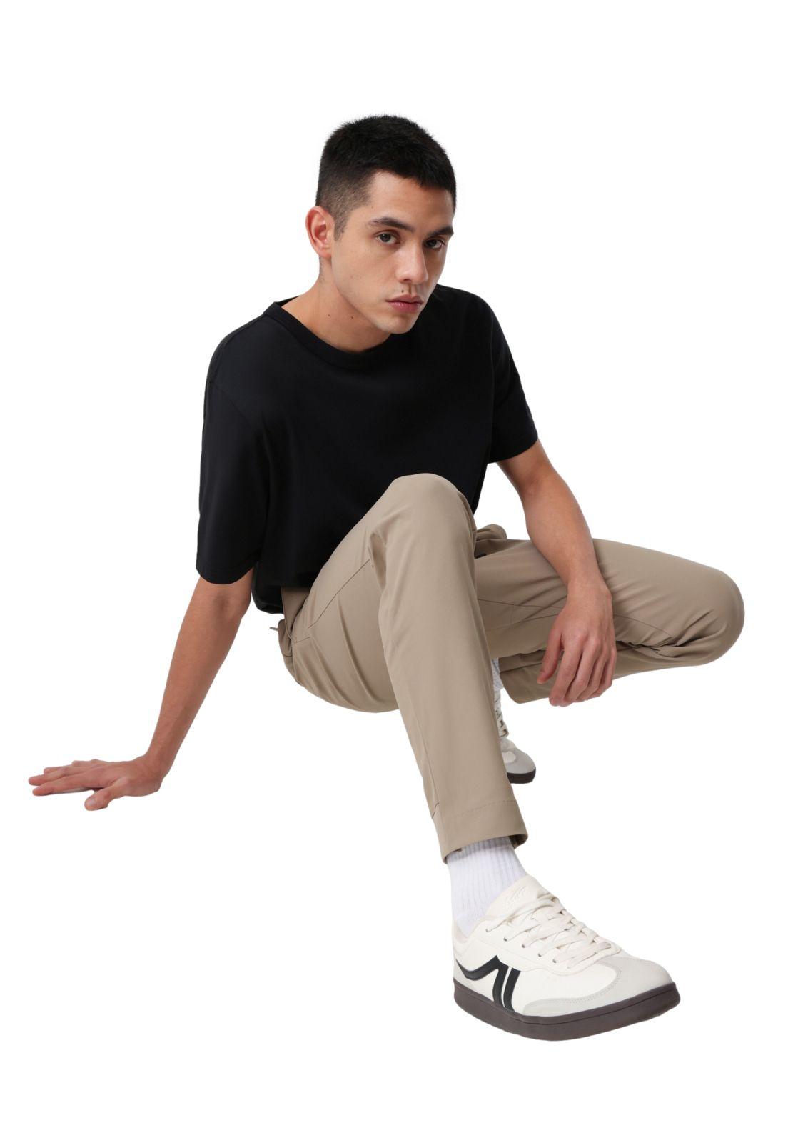 Pantalón Hombre Jogger Go Airweave Slim Fit Khaki 002XO-0011-5