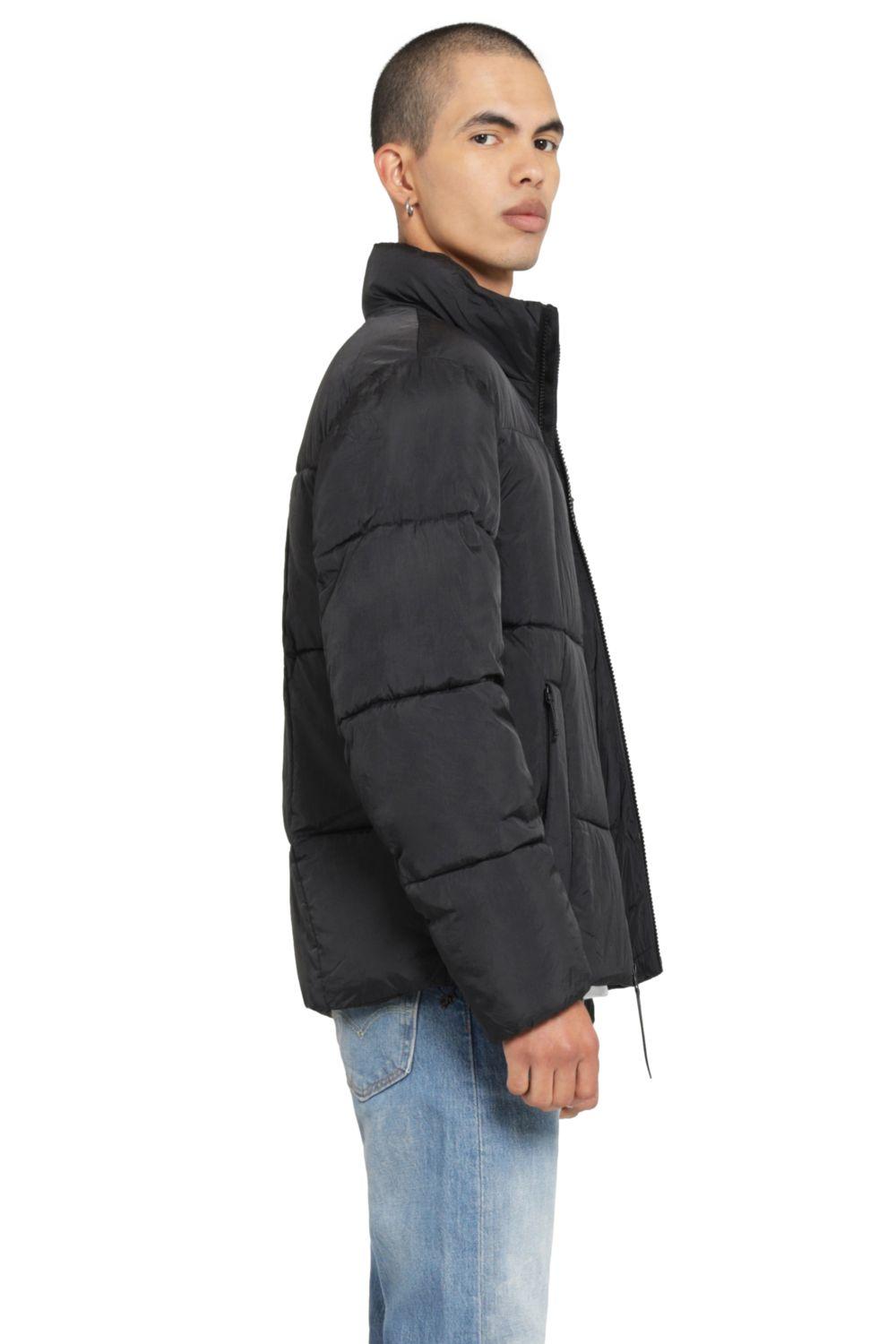 Chaqueta Hombre Regular Fit GIII Negro Levis 59491-0320-1