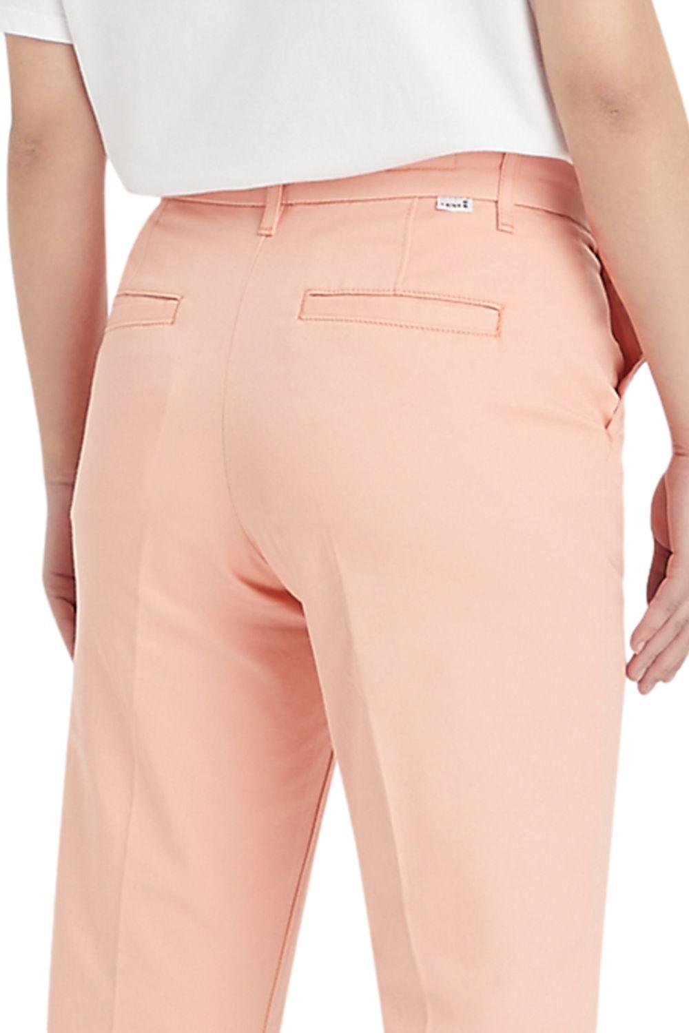 Pantalón Mujer Essential Chino Rosado Levis A4673-0010-3