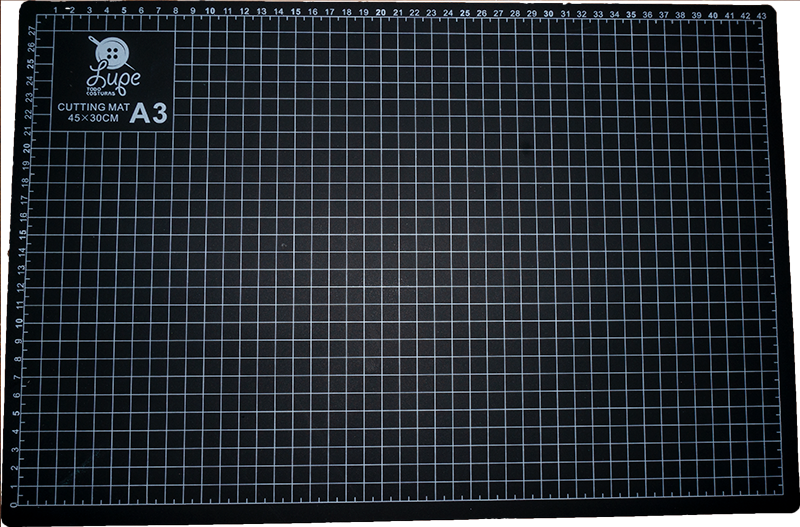 Base para cortar telas 45x30cm. Reversible-0