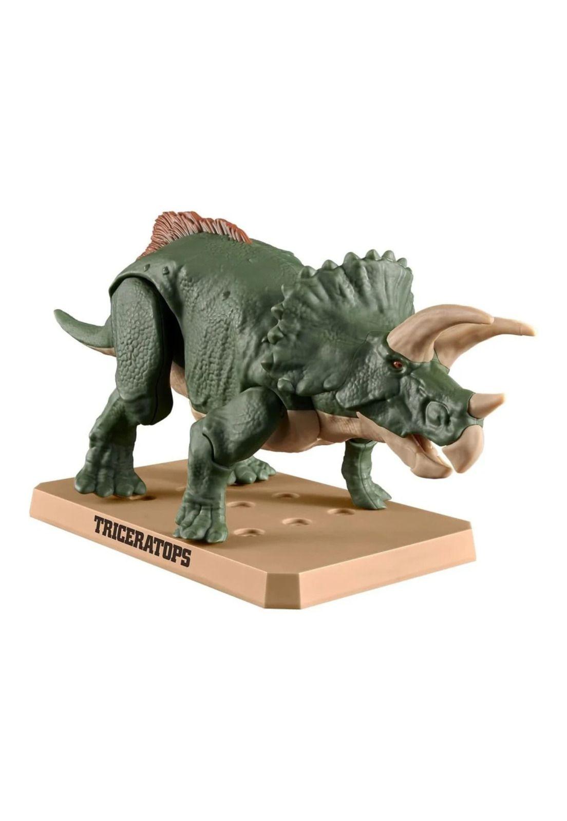 Model Kit Plannosaurus Triceratops-1