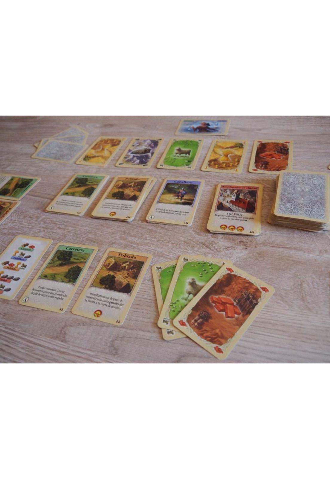 Catan: El Juego de Cartas-2