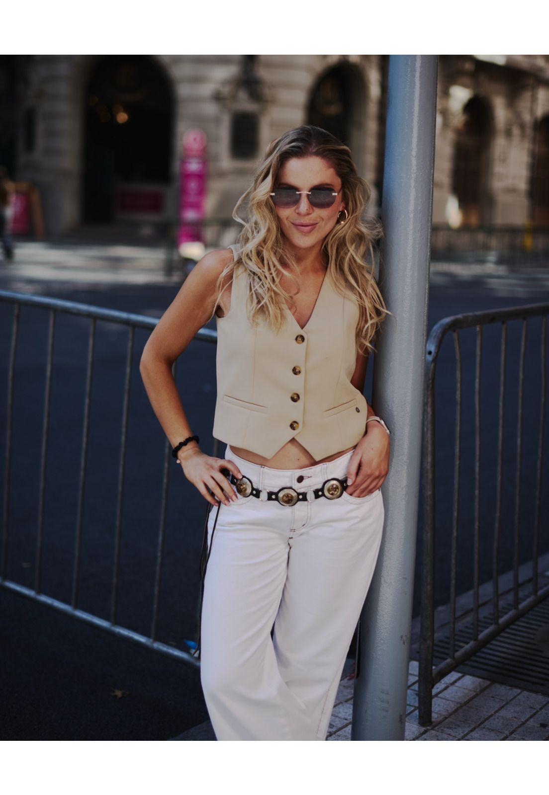 Vest Gill Botones Color Beige Efesis-4