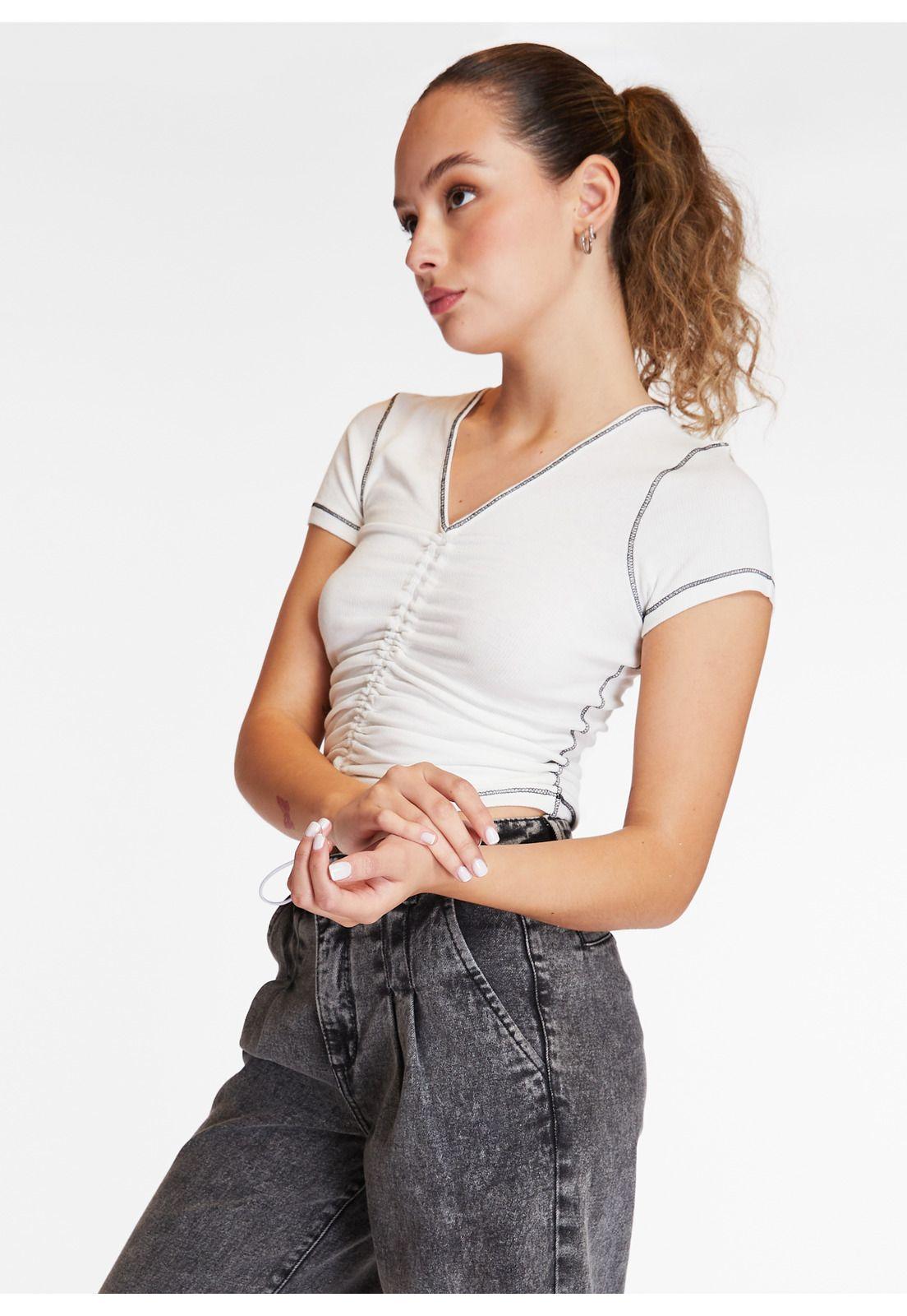 Polera Pame Regular Recogido Delantero Hilo Contratono Color Crudo Efesis-1