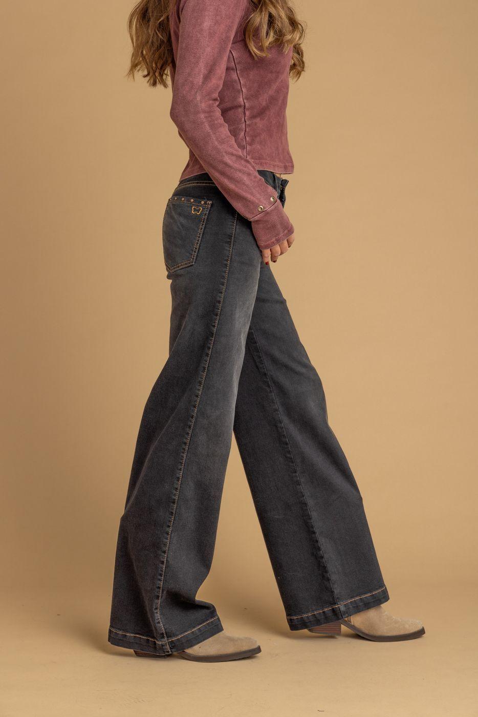 Jeans Aradia Wide Tachas Boca Bolsillo Negro Efesis-2