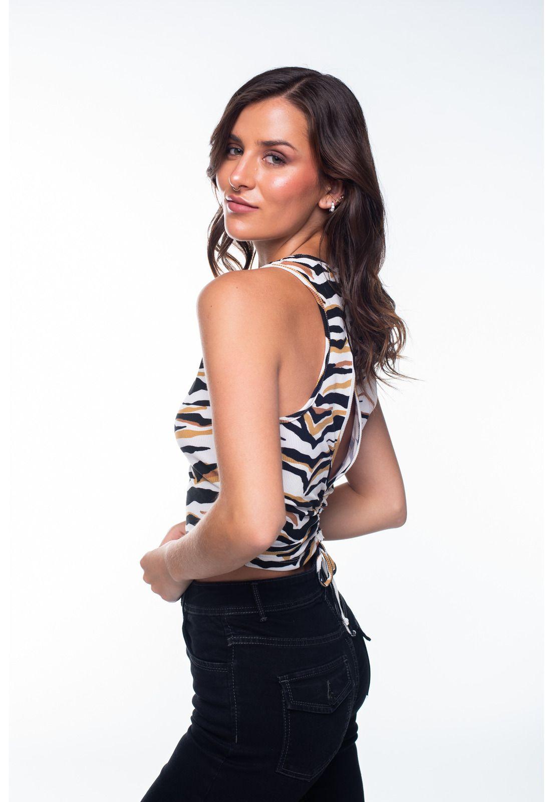 Polera Sua Regular Abertura y Amarra Espalda Color Crudo Efesis-1