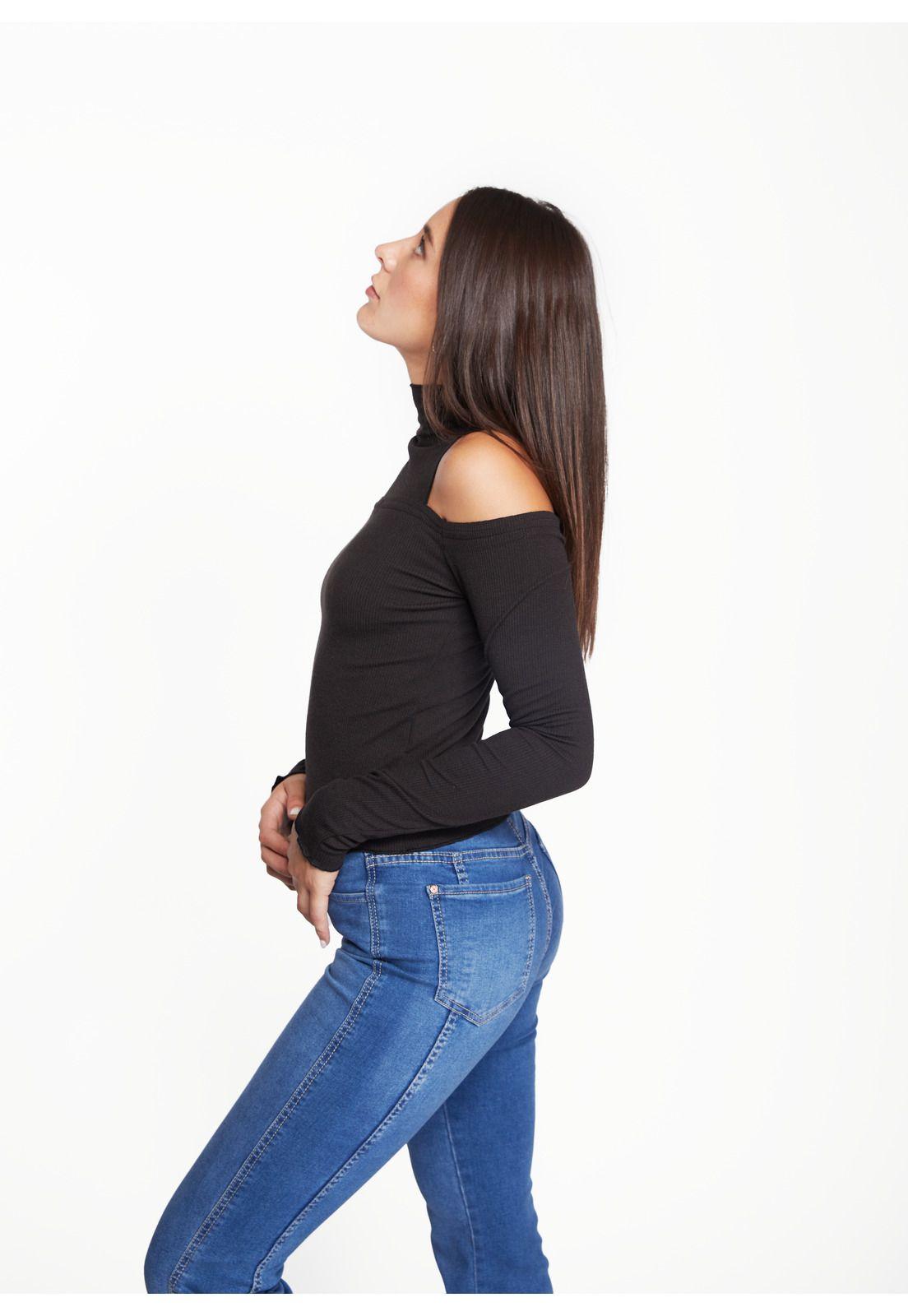 Polera Kenya Crop Cuello Alto Sin Hombros Negro Efesis-2