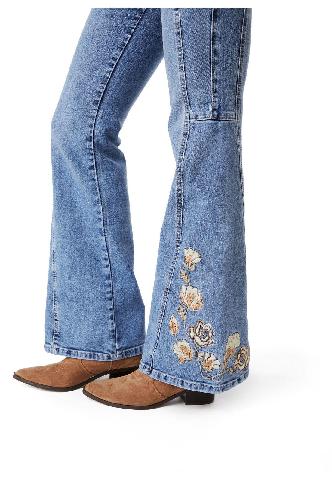 JEANS CURVI FLARE CORTES Y BORDADO AZUL EFESIS-5