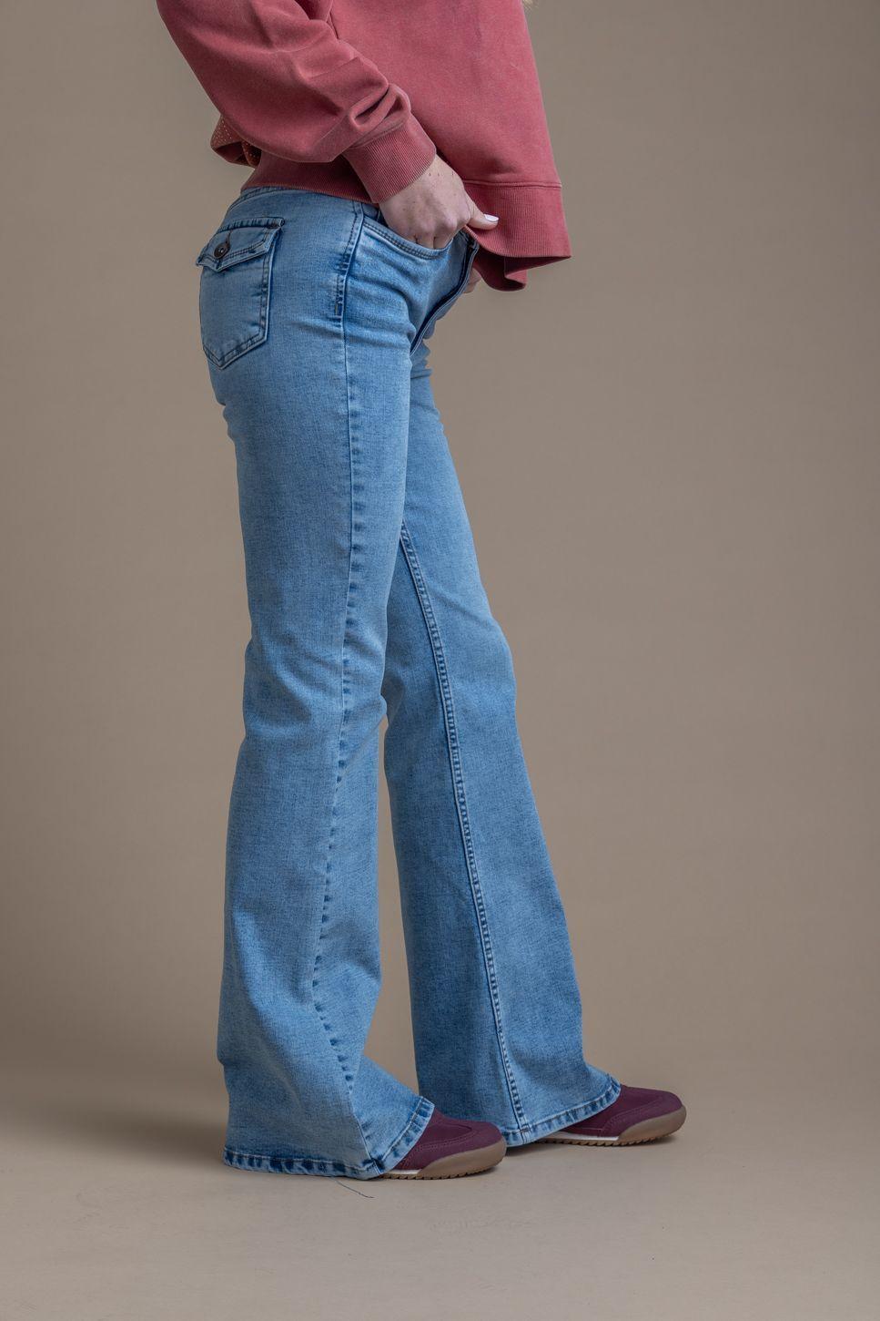 JEANS FEEL LIGHT FLARE BOLSILLO C/ TAPETAS-2