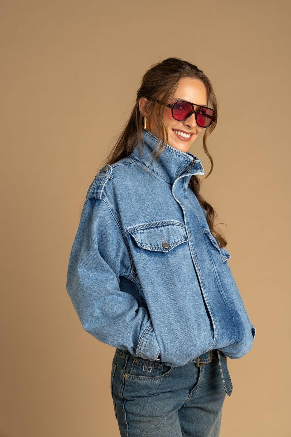 Chaqueta Giusephina Oversize Cuello Funnel Aglobada Azul Efesis-3