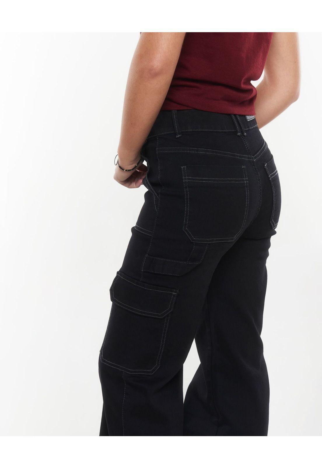 JEANS LYNA WIDE CARGO MULTIBOLSILLOS NEGRO EFESIS-4