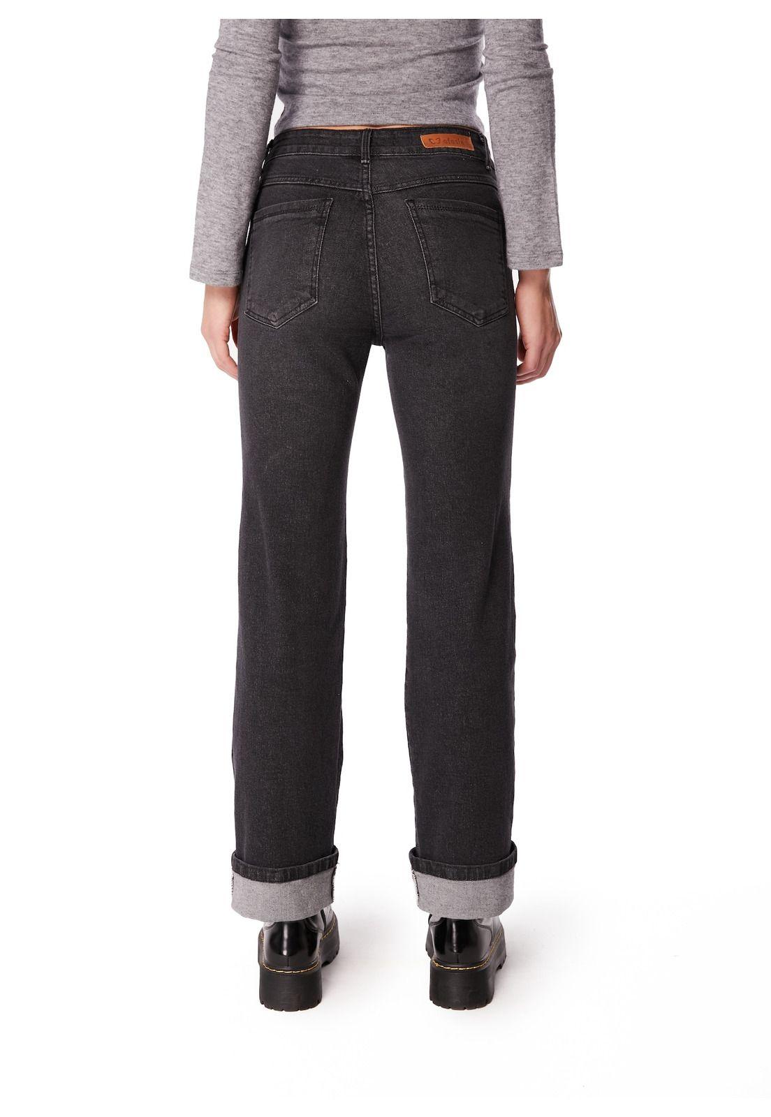 JEANS ROLA BLACK RECTO TIRO BAJO ROLL UP-2