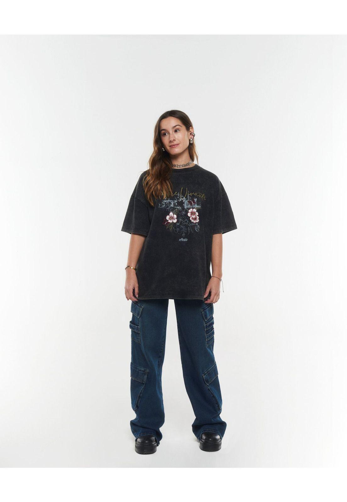 POLERA DICKY OVERSIZE GRAVILLADO Y BORDADO GRAFITO EFESIS-0