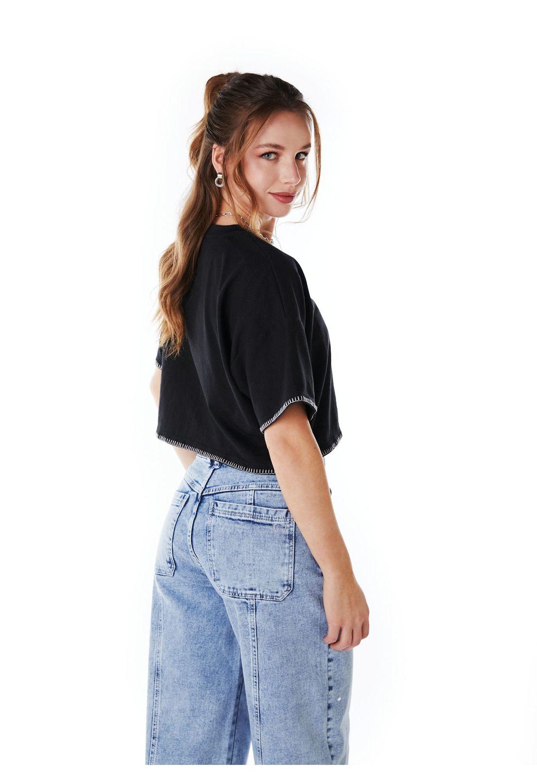 POLERA BIANCHI CROP OVERSIZE C/ BORDADO NEGRO EFESIS-3