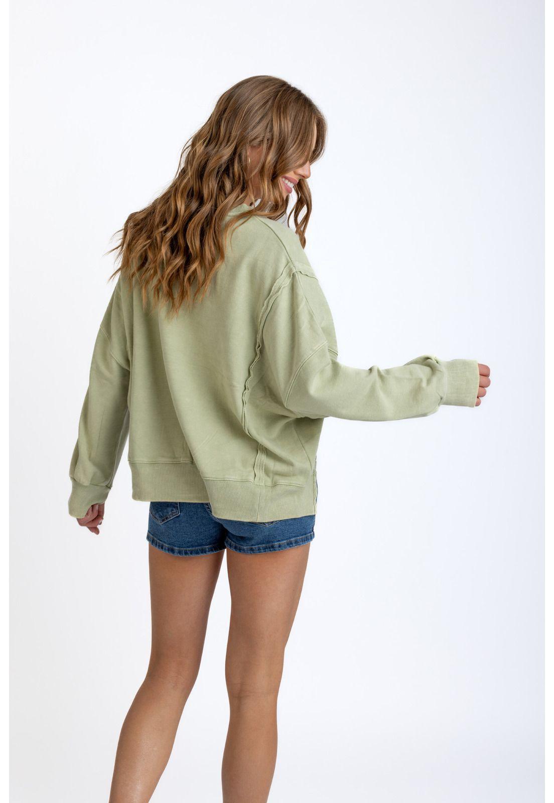 POLERON KIOTO OVERSIZE CORTES Y ESTAMPADO VERDDE EFESIS-4