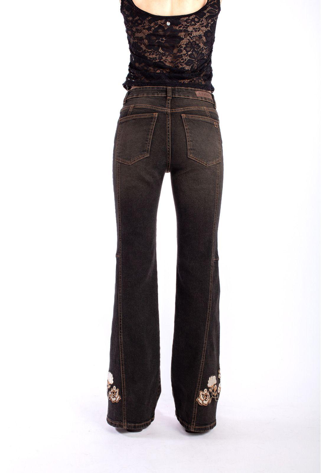 JEANS CURVI FLARE CORTES Y BORDADO EFESIS-3