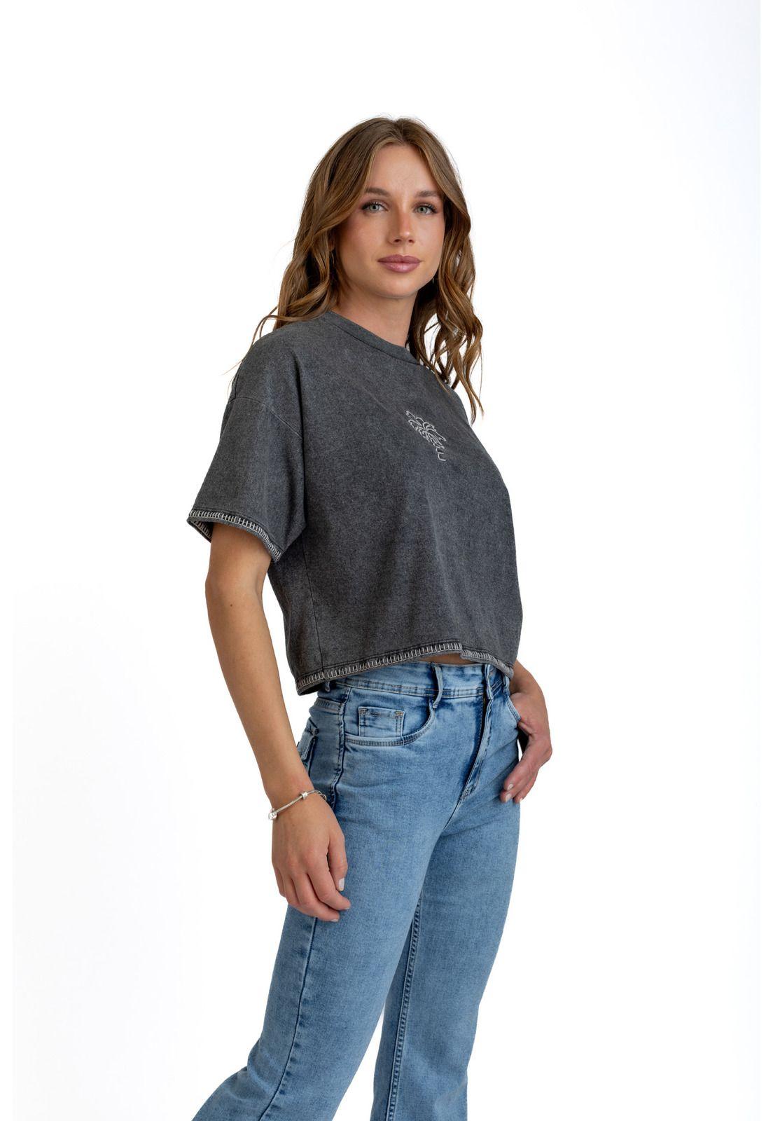 POLERA BIANCHI CROP OVERSIZE C/ BORDADO GRAFITO EFESIS-2