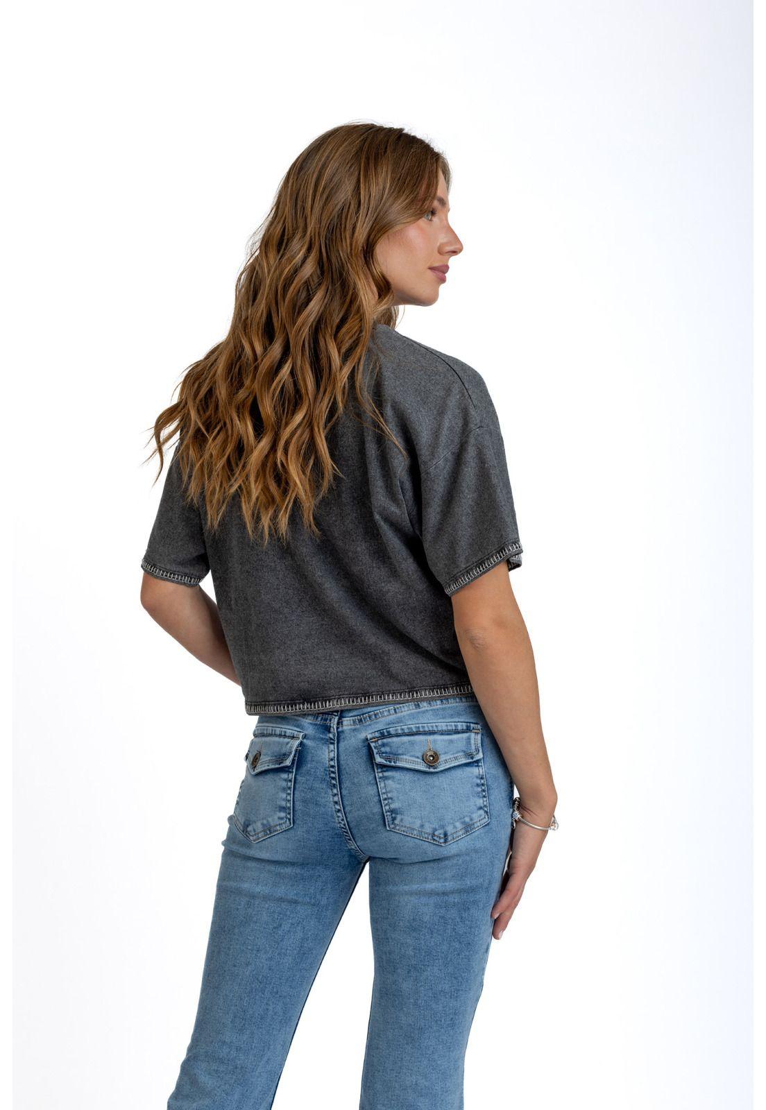 POLERA BIANCHI CROP OVERSIZE C/ BORDADO GRAFITO EFESIS-3