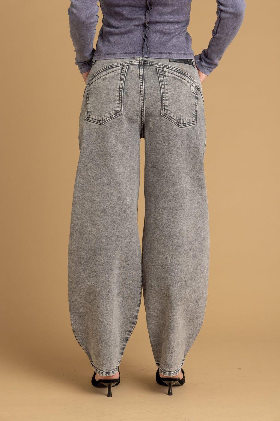 Jeans Nápoles Balloon Bolsillo Trasero en Forma Gris Efesis-3