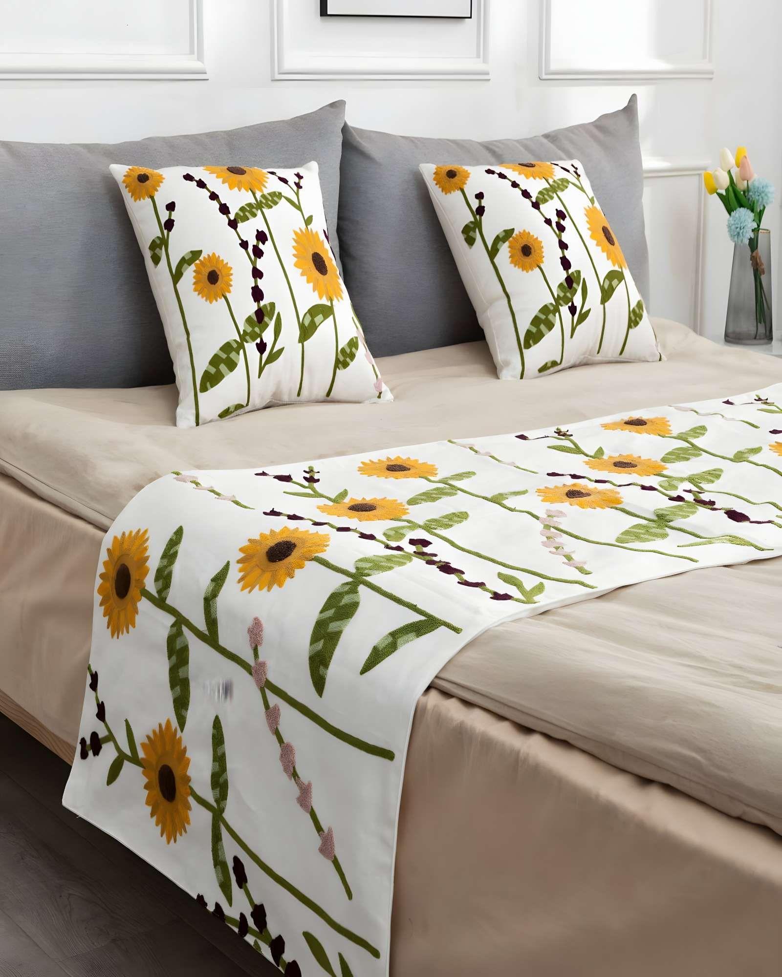 PIECERA BORDADA CON DOS FUNDAS BLANCO 04-2