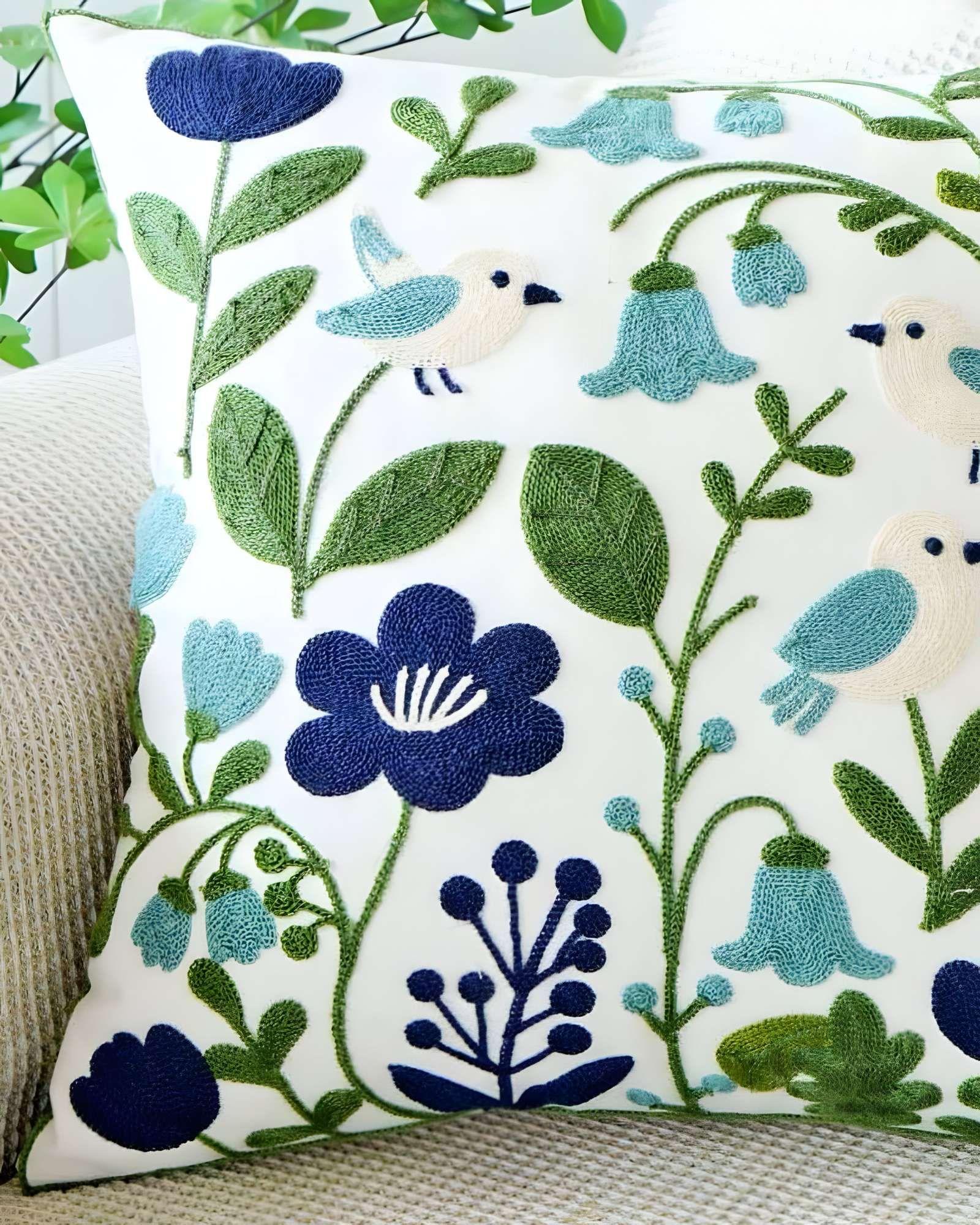 SET DE 4 FUNDAS DE COJIN BORDADAS 45X45 BLANCO 01-2