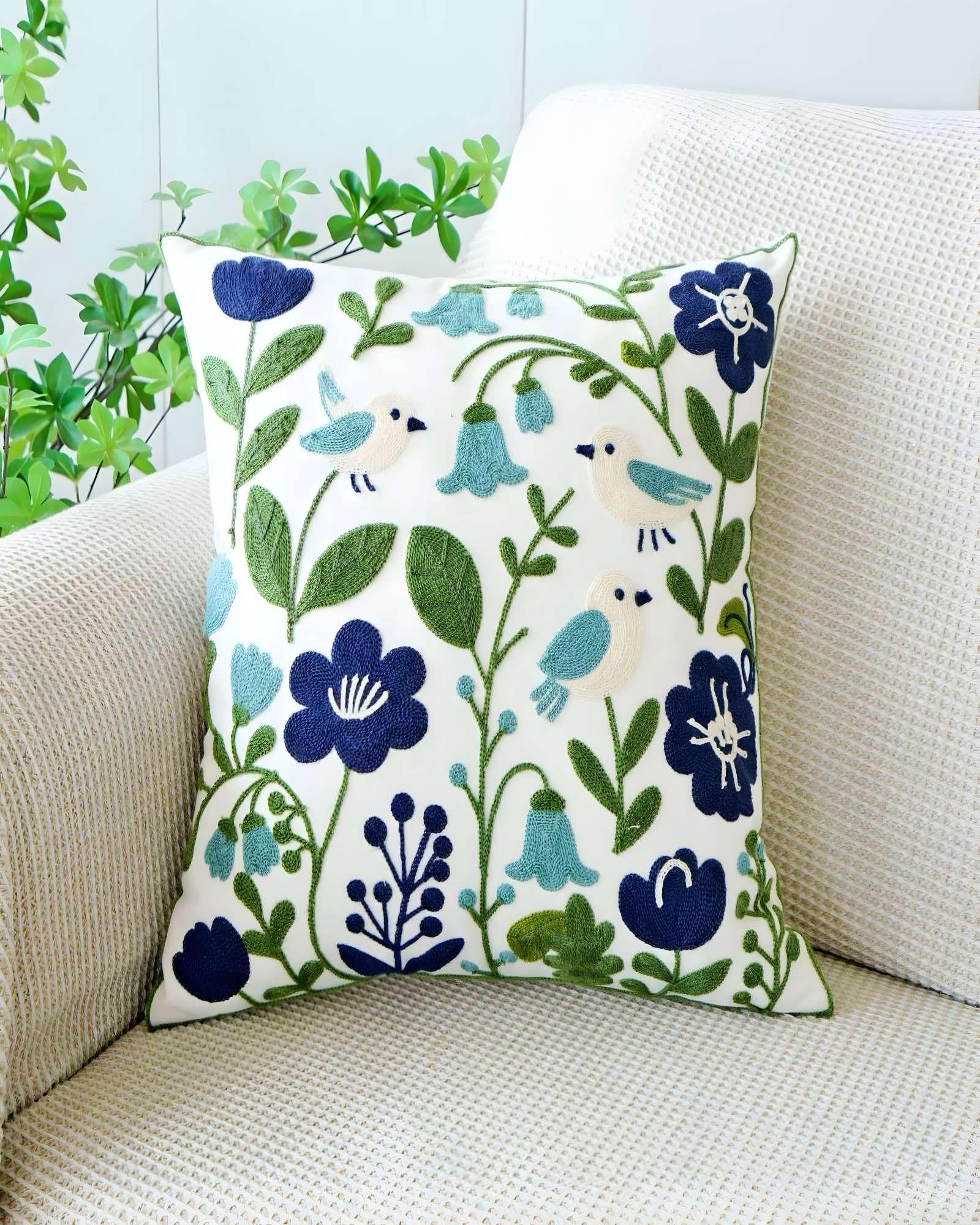 SET DE 4 FUNDAS DE COJIN BORDADAS 45X45 BLANCO 01-3