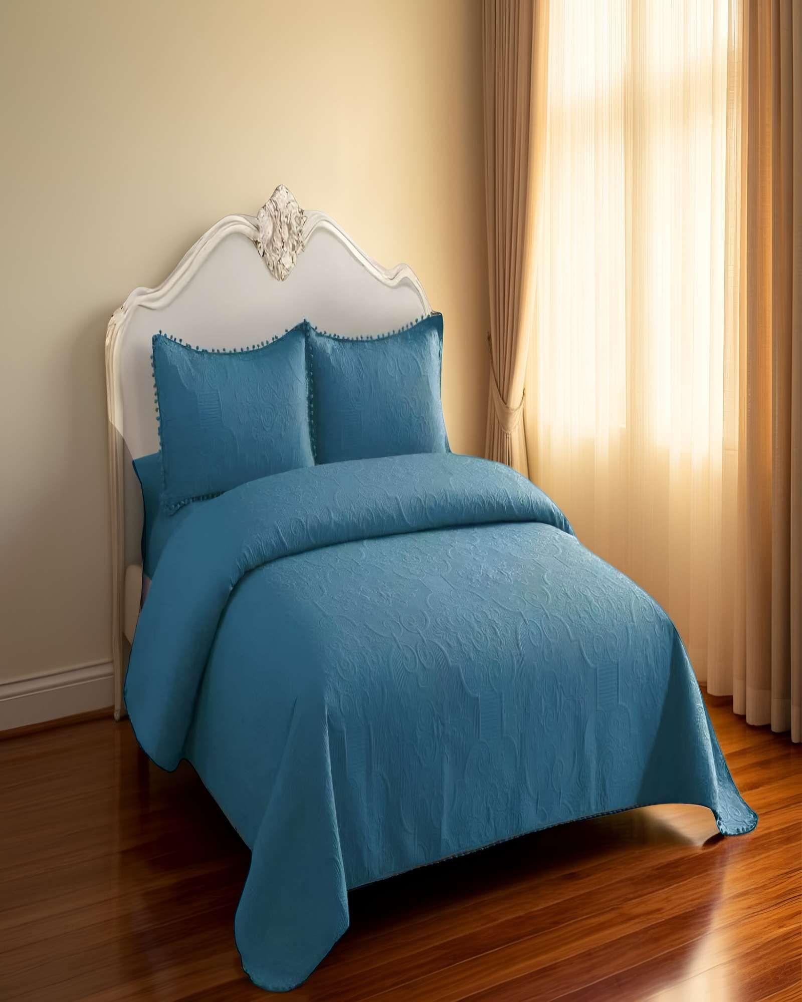 CUBRECAMA QUILT DE VERANO KING CON POMPON COLOR AZUL-3