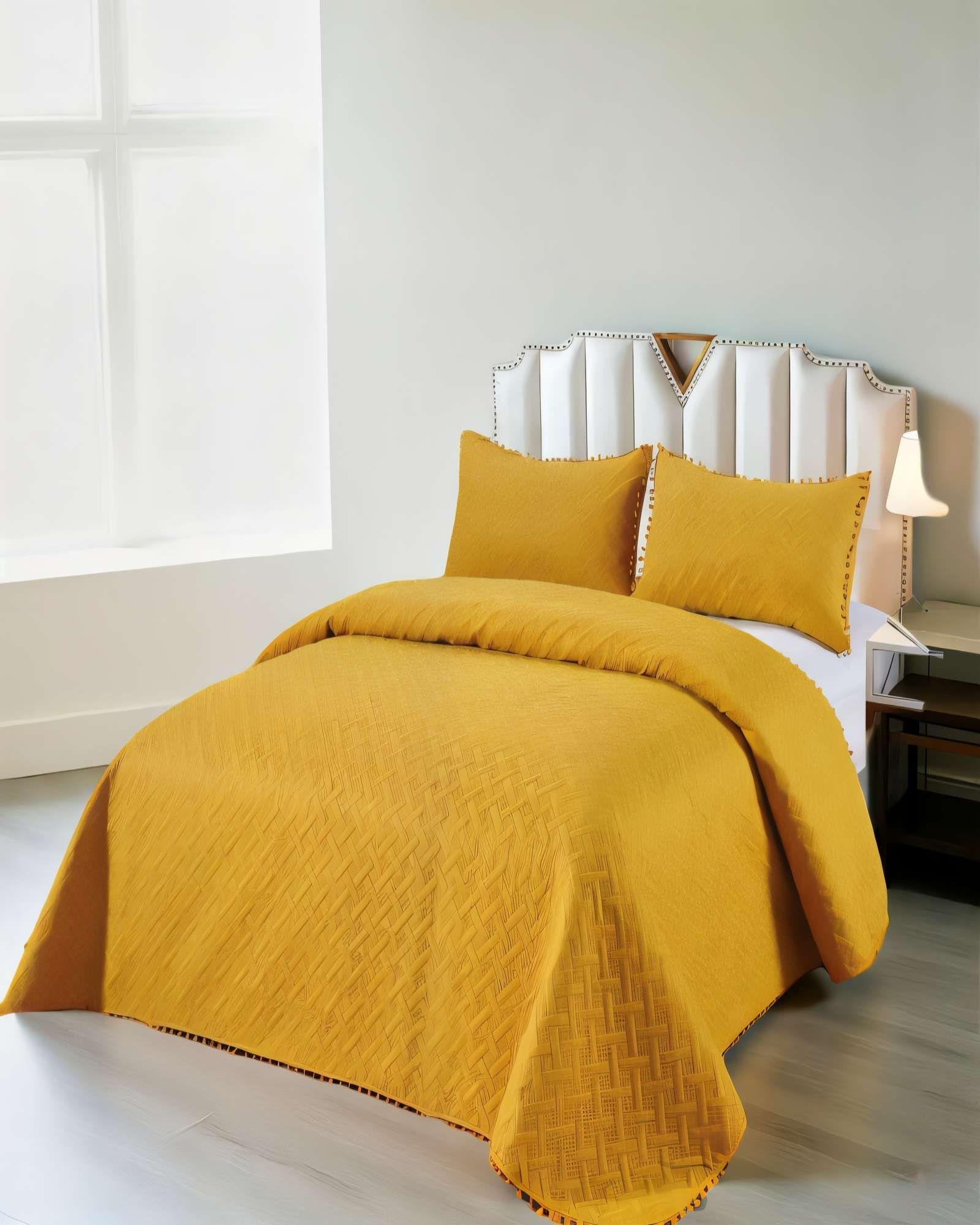 CUBRECAMA DE VERANO UNICOLOR CON POMPON 2P COLOR AMARILLO-2