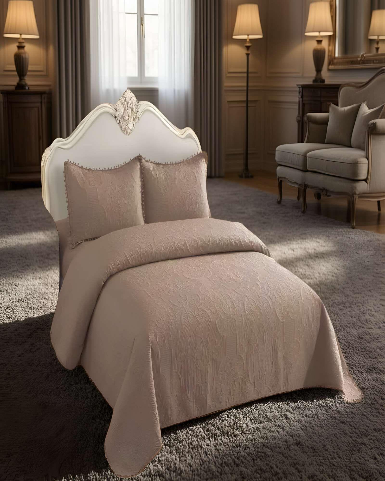 CUBRECAMA QUILT DE VERANO KING CON POMPON COLOR MARRÓN-3