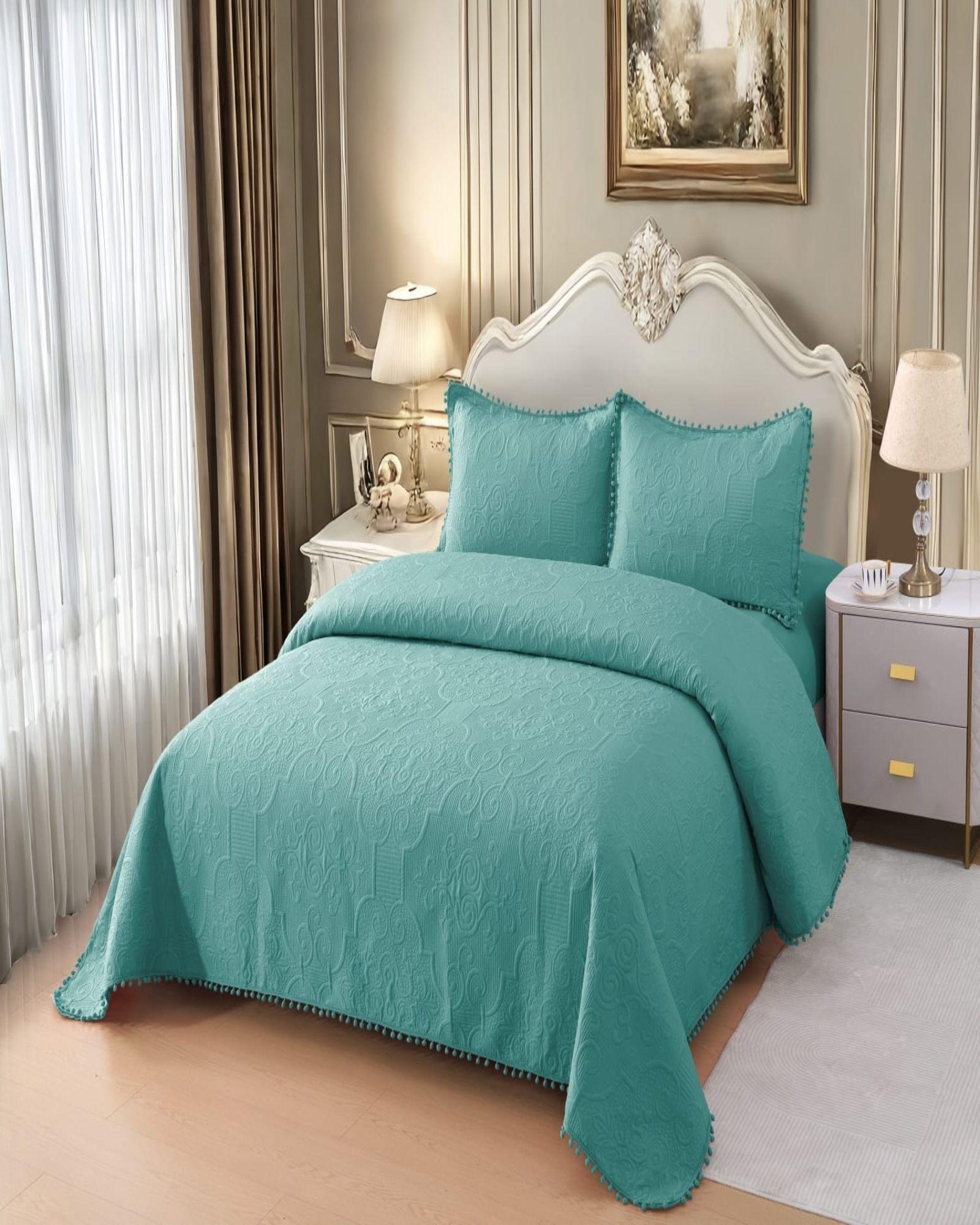 CUBRECAMA QUILT DE VERANO 1,5 PLAZAS CON POMPON COLOR TURQUESA-2