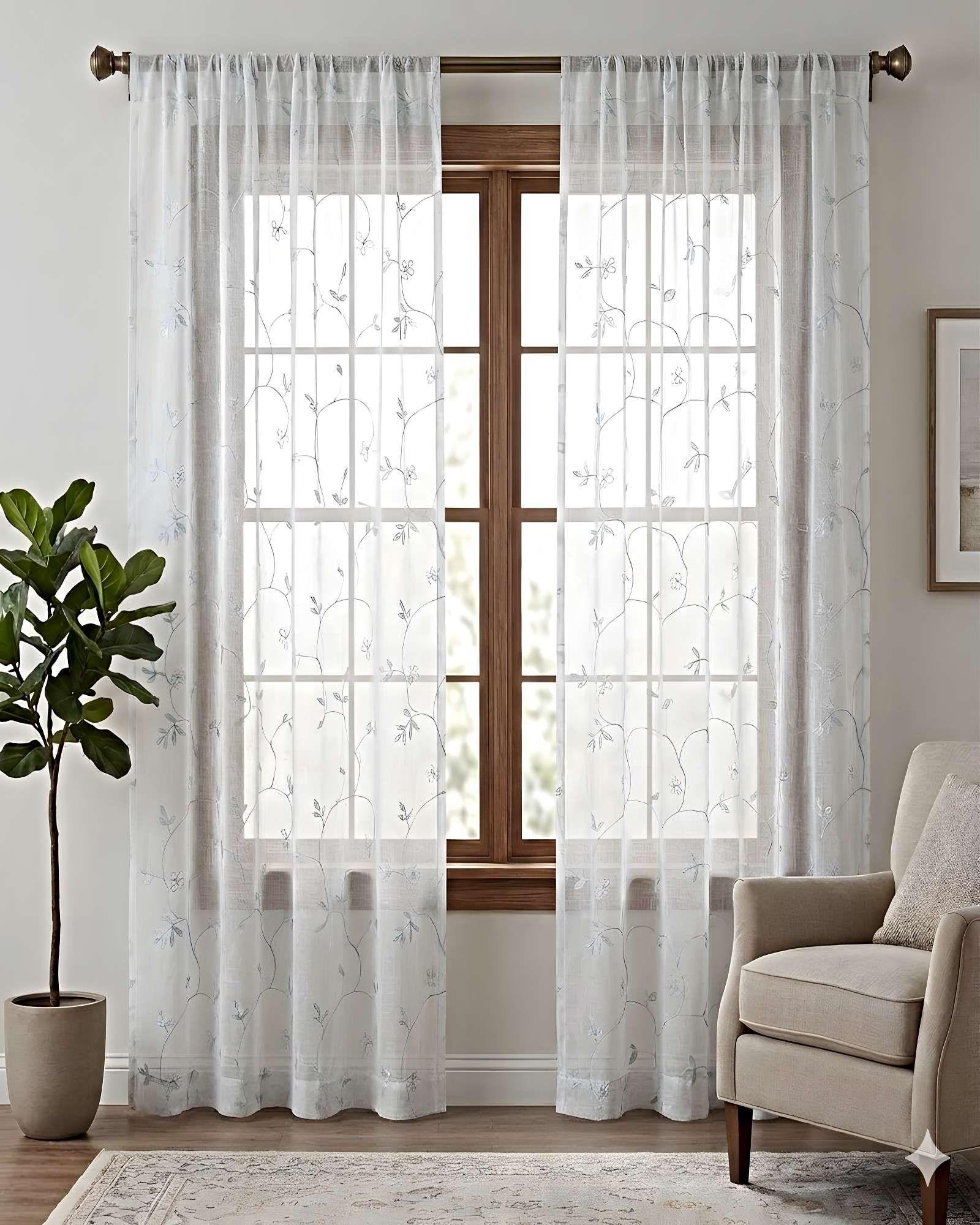 JUEGO DE 2 VISILLOS BORDADOS – ELEGANCIA FLORAL Y CLARIDAD NATURAL PARA EL HOGAR 06-2